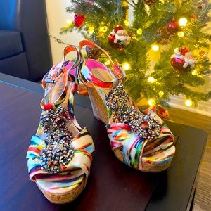 Gianni Bini heel wedges